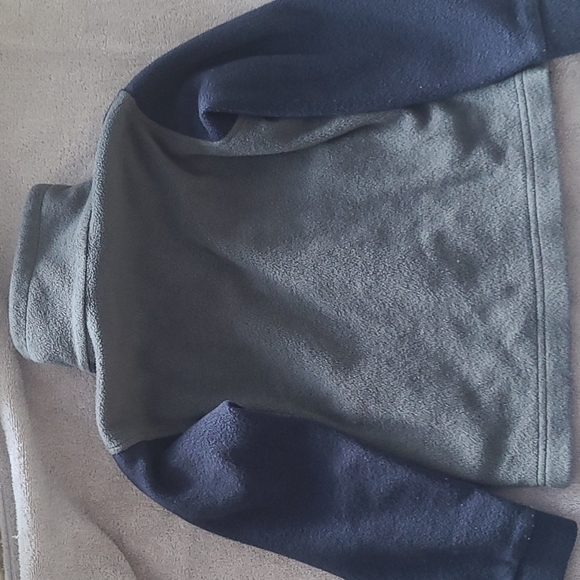 Columbia fleece with omni heat interior - Picture 5 of 5
